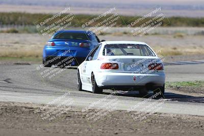 media/Oct-26-2025-CalClub SCCA (Sun) [[8ce1e69566]]/Group 2/Grapevine/